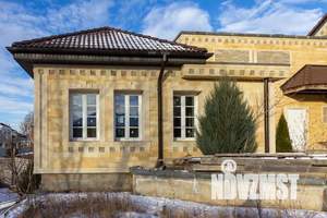 Дом 450м², 3-этажный, участок 8 сот.  