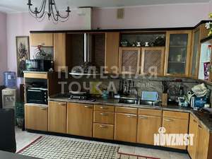 Коттедж 400м², 2-этажный, участок 14 сот.  