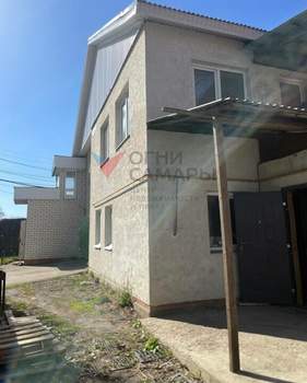 Дом 180м², 2-этажный, участок 3 сот.  