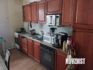 Коттедж 290м², 3-этажный, участок 8 сот.  