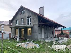 Коттедж 330м², 3-этажный, участок 13 сот.  