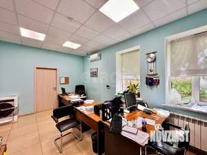 Дом 255м², 3-этажный, участок 15 сот.  