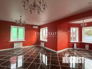 Коттедж 185м², 2-этажный, участок 15 сот.  