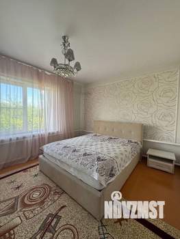Дом 190м², 2-этажный, участок 10 сот.  