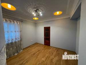 Коттедж 350м², 3-этажный, участок 8 сот.  