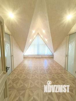 Дом 150м², 3-этажный, участок 1 сот.  