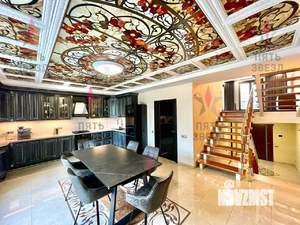 Таунхаус 375м², 4-этажный, участок 3 сот.  