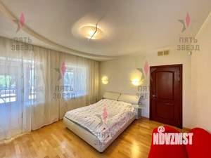 Дом 670м², 2-этажный, участок 40 сот.  