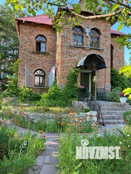 Дом 136м&sup2;, 2-этажный, участок 15 сот.  