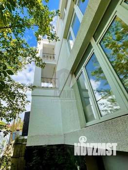 Дом 389м², 4-этажный, участок 12 сот.  