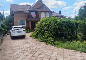 Дом 181м², 2-этажный, участок 7 сот.  