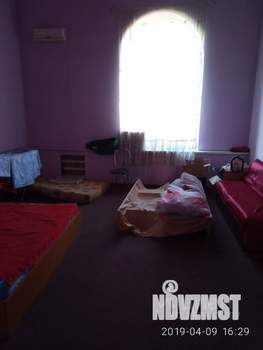 Коттедж 570м², 2-этажный, участок 12 сот.  