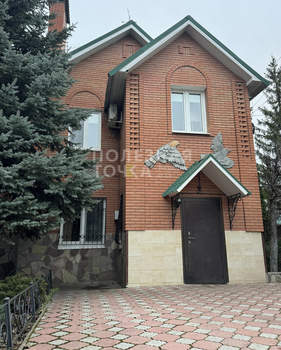 Дом 400м², 2-этажный, участок 11 сот.  