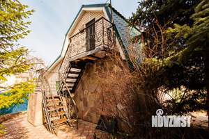 Коттедж 450м², 3-этажный, участок 11 сот.  