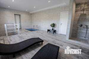 Коттедж 400м², 3-этажный, участок 6 сот.  