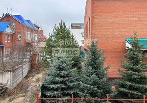 Дом 581м², 3-этажный, участок 12 сот.  