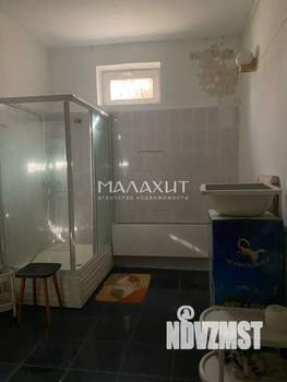 Дом 100м², 2-этажный, участок 6 сот.  