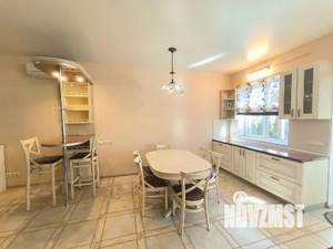 Дом 150м², 3-этажный, участок 1 сот.  