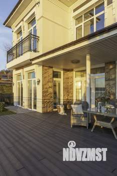 Дом 300м², 2-этажный, участок 13 сот.  