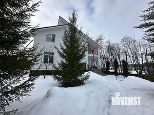 Коттедж 380м², 3-этажный, участок 13 сот.  