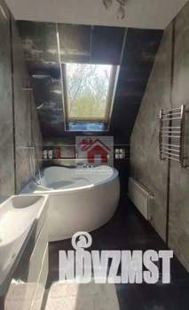 Дом 300м², 3-этажный, участок 7 сот.  