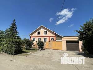 Дом 320м², 2-этажный, участок 25 сот.  
