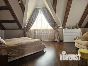 Коттедж 350м², 3-этажный, участок 6 сот.  