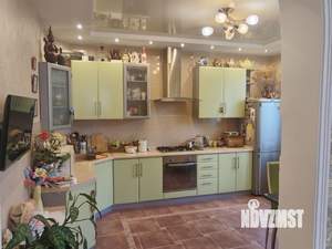 Коттедж 181м², 2-этажный, участок 7 сот.  