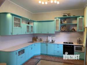 Таунхаус 420м², 4-этажный, участок 3 сот.  