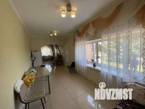 Дом 320м², 2-этажный, участок 25 сот.  