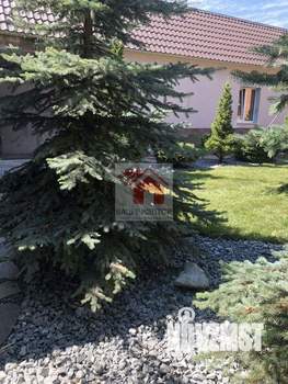 Дом 550м², 2-этажный, участок 10 сот.  
