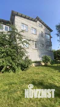 Дом 448м², 3-этажный, участок 10 сот.  