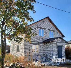 Дом 131м², 2-этажный, участок 6 сот.  