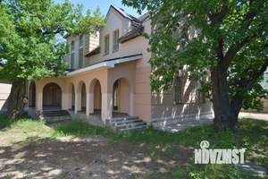 Коттедж 450м², 3-этажный, участок 12 сот.  