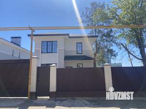 Коттедж 180м², 2-этажный, участок 4 сот.  