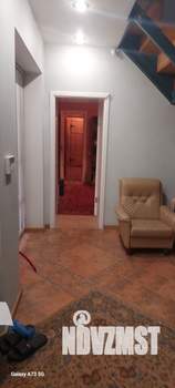 Коттедж 205м², 2-этажный, участок 9 сот.  