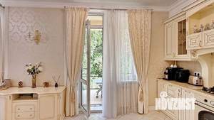 Коттедж 297м², 2-этажный, участок 10 сот.  