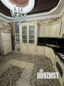 Коттедж 210м², 2-этажный, участок 8 сот.  