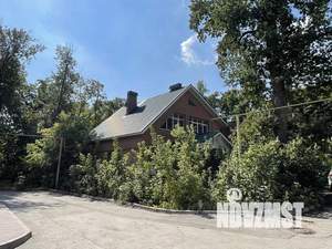 Дом 400м², 2-этажный, участок 8 сот.  