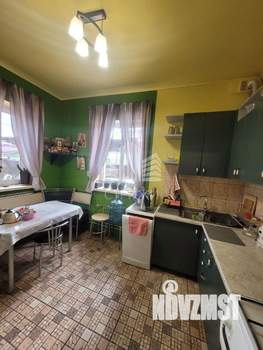 Коттедж 250м², 2-этажный, участок 5 сот.  