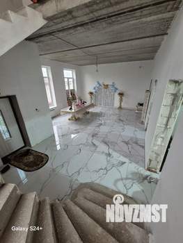 Коттедж 240м², 2-этажный, участок 7 сот.  