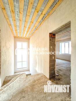 Дом 270м², 2-этажный, участок 5 сот.  