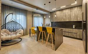 Дом 280м², 2-этажный, участок 14 сот.  