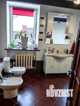 Коттедж 750м², 3-этажный, участок 12 сот.  