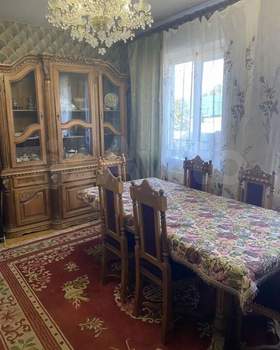 Дом 220м², 2-этажный, участок 10 сот.  