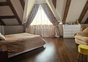 Дом 350м², 3-этажный, участок 6 сот.  