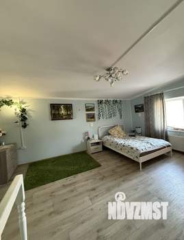 Дом 180м², 2-этажный, участок 5 сот.  