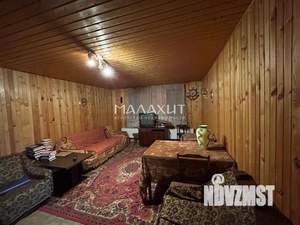 Дом 100м², 2-этажный, участок 6 сот.  