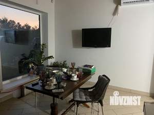Коттедж 200м², 2-этажный, участок 7 сот.  