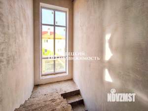 Дом 270м², 2-этажный, участок 5 сот.  
